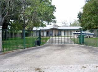 159 Thornton Ln, Lakehills, TX 78063