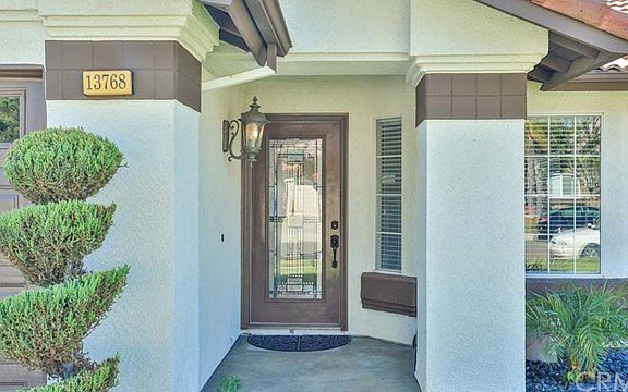 2nd image of 13768 Dogwood Ave