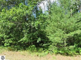 2143 E Log Lake Rd NE, Kalkaska, MI 49646