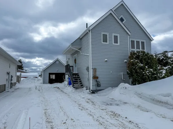 1383 Park Ave, Timmins, ON P4R 1M1