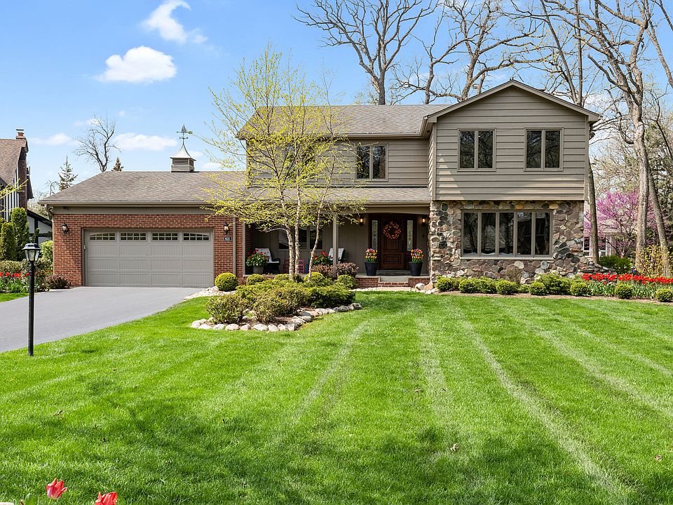 1st image of 605 Lakewood Ct