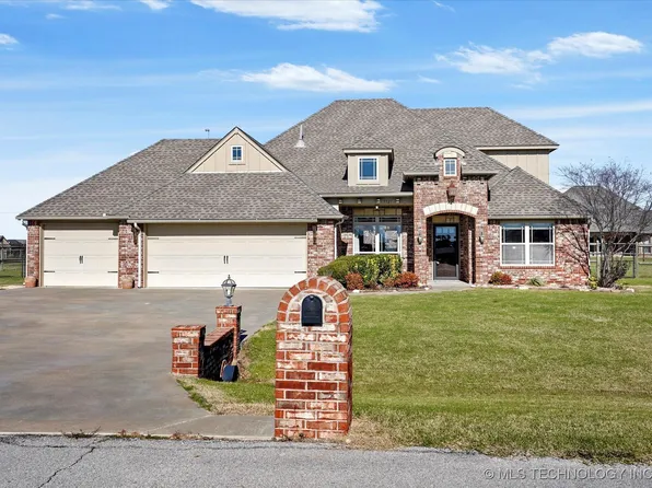 5927 E 138th St N, Collinsville, OK 74021