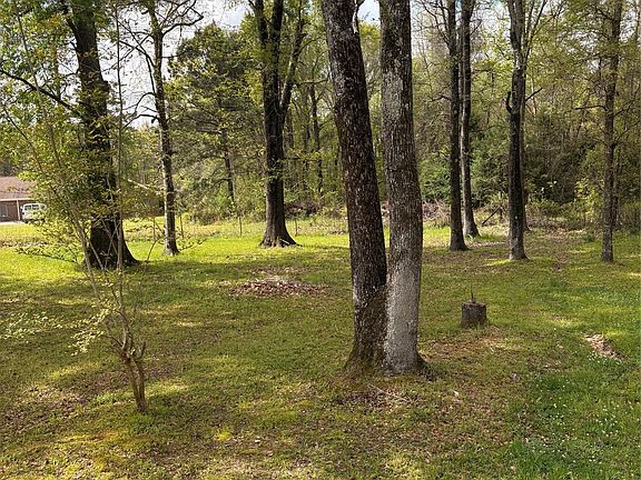 4th image of 370 County Road 67 Rd