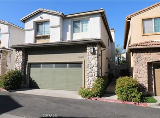 9372 Hawk Eye Ln, Pacoima, CA 91331
