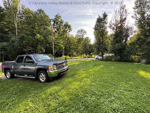 4th image of 776 Mile Fork Rd