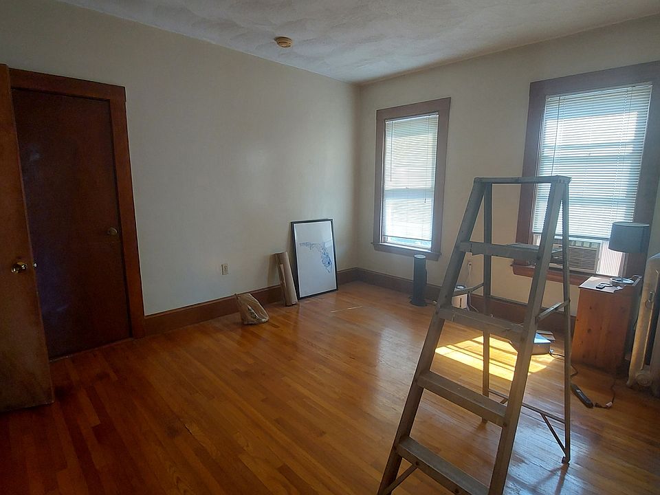 Bedroom 2. 13x10 - walk out balcony