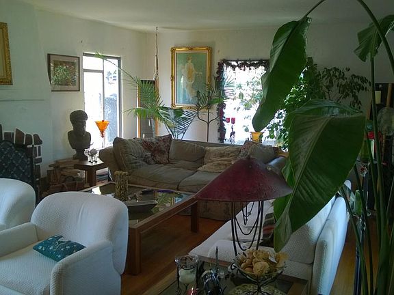 Living Room Looking Towards Fireplace