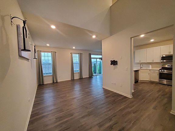 3rd image of 15009 W Quincy Cir