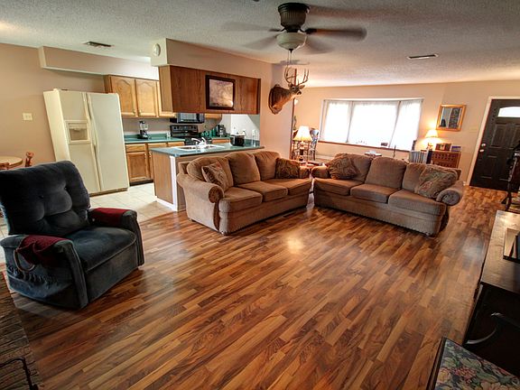 4th image of 502 Driftwood Cir