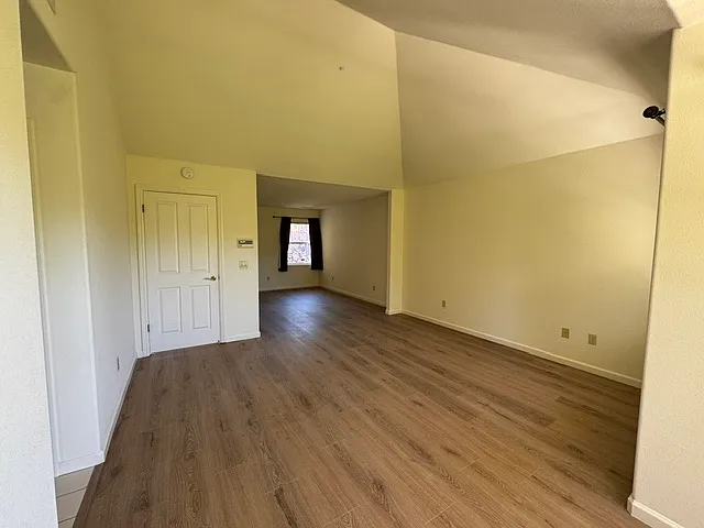 24115 Mallard Ct — Photo 10
