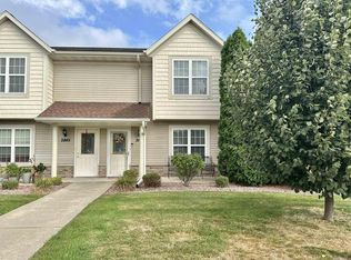 2847 Holiday Dr #6, Janesville, WI