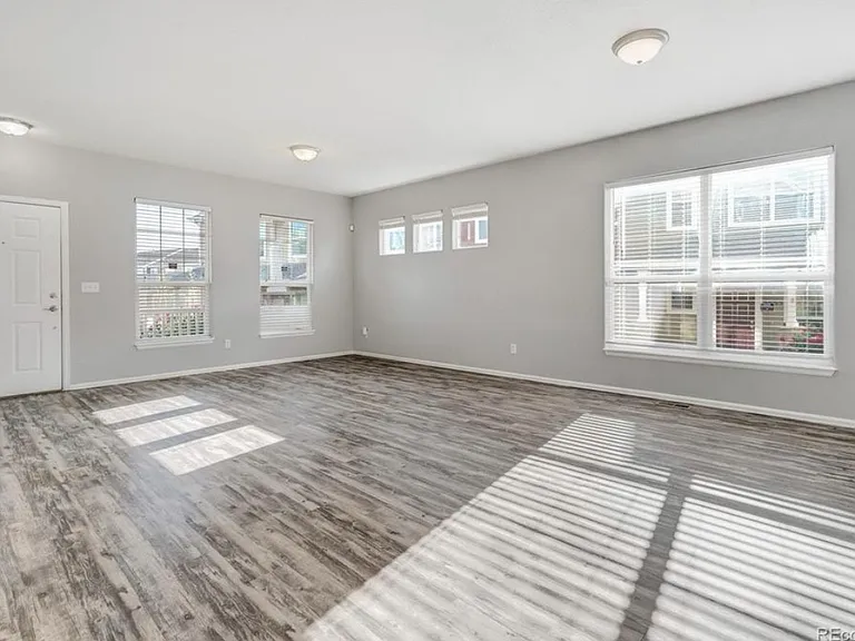 3573 Grey Owl Point — Photo 3