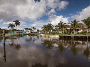 1379 SW Dyer Point Rd, Palm City, FL 34990