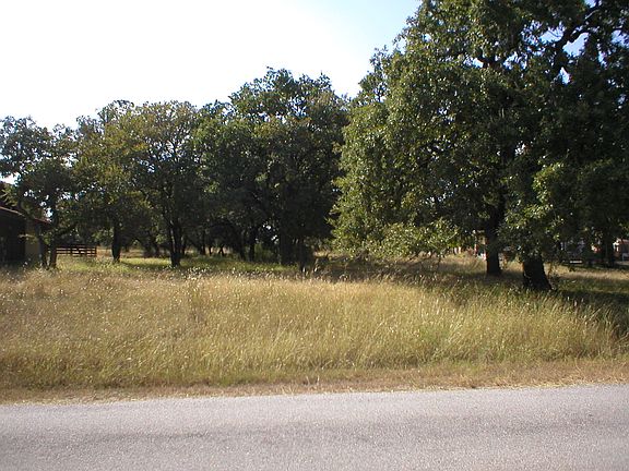3rd image of 304 Horseshoe Bay North Blvd