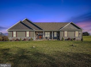 323 Anacostia Ln, Hedgesville, WV 25427