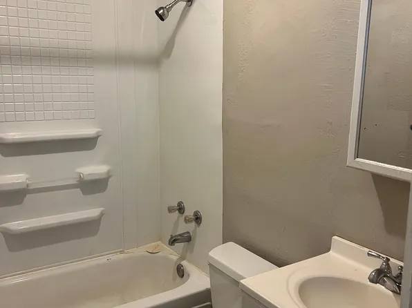 1605 N Madison St #3, Spokane, WA 99205