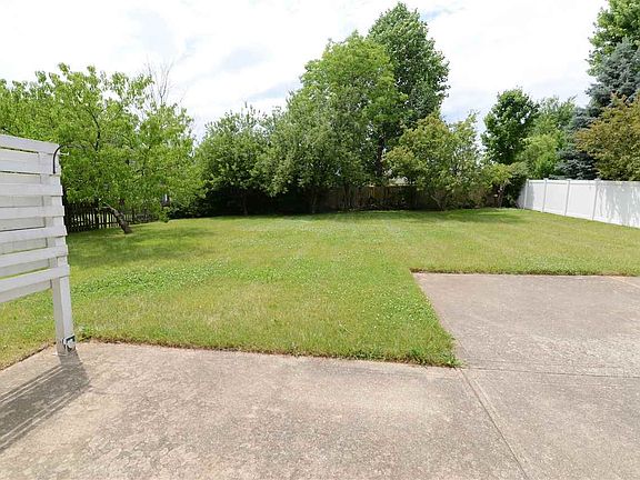 5th image of 10009 Wild Cherry Dr