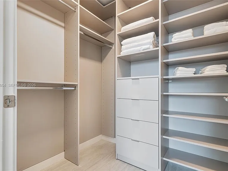 77 SE 5th St #3001 — Photo 20