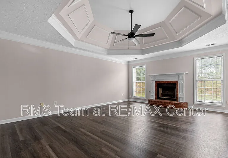 3854 Wheaton Ct — Photo 7