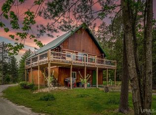 14038 245th Ln, Rapid River, MI 49878