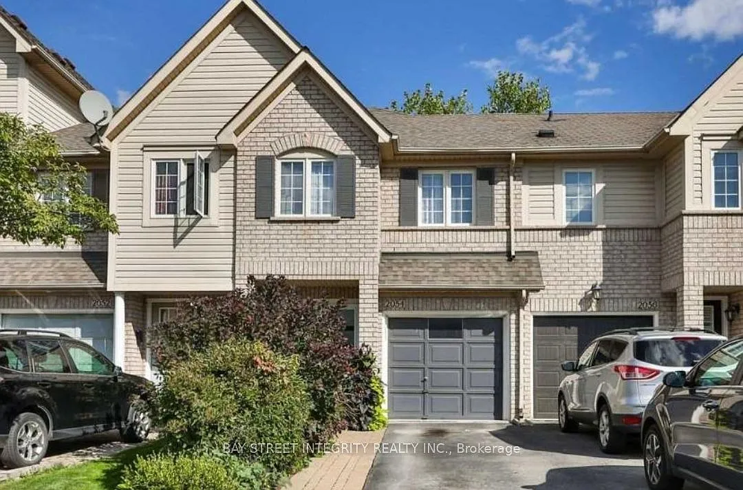 3 bed, $3,500 — Photo 1
