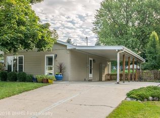704 Lane Ave, Norwalk, IA 50211