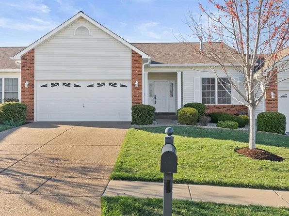 7103 Dulce Domum Dr, Dardenne Prairie, MO 63368