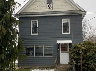 60 Venango St, Franklin, PA 16323