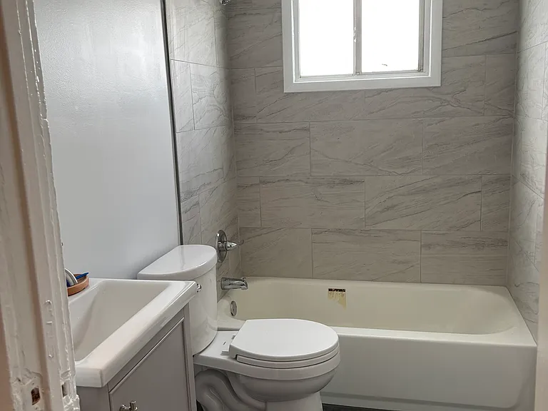 Totally renovated New Full Bathroom Upstairs!
