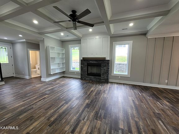4th image of 1608 Starmont Trl