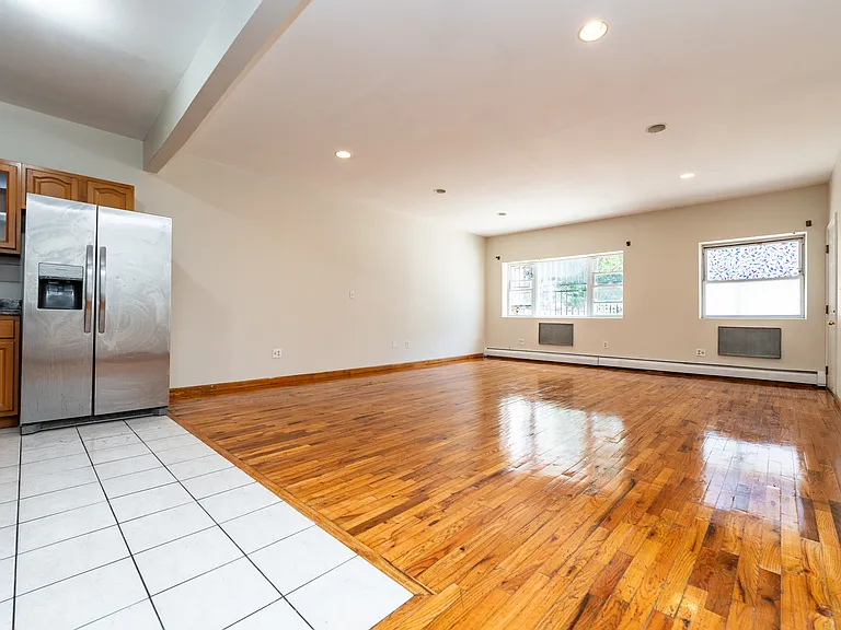 317 Pulaski St #1 — Photo 3