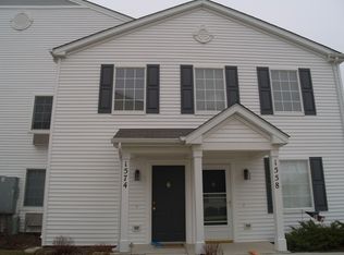 1574 McClure Rd, Aurora, IL 60505