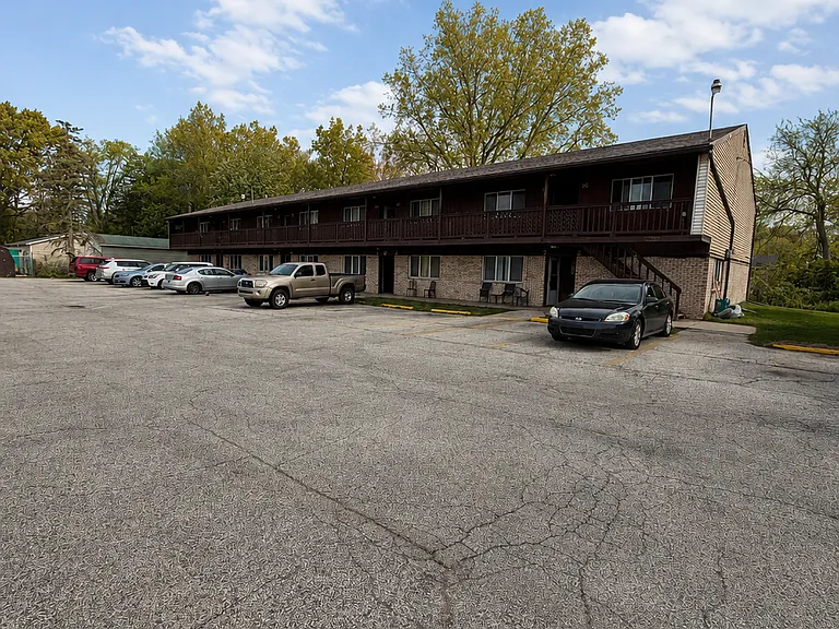 1525 Schust Rd #5 — Photo 9