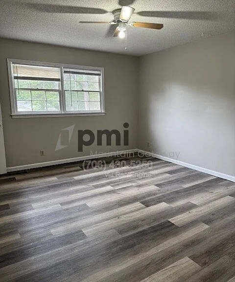 54 Greenwood Cir — Photo 8