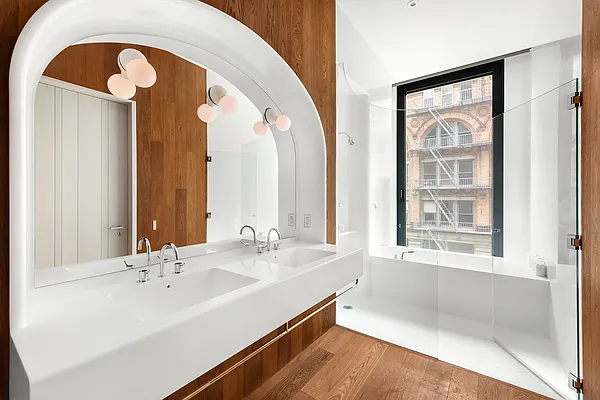 Sold by Compass | media 9