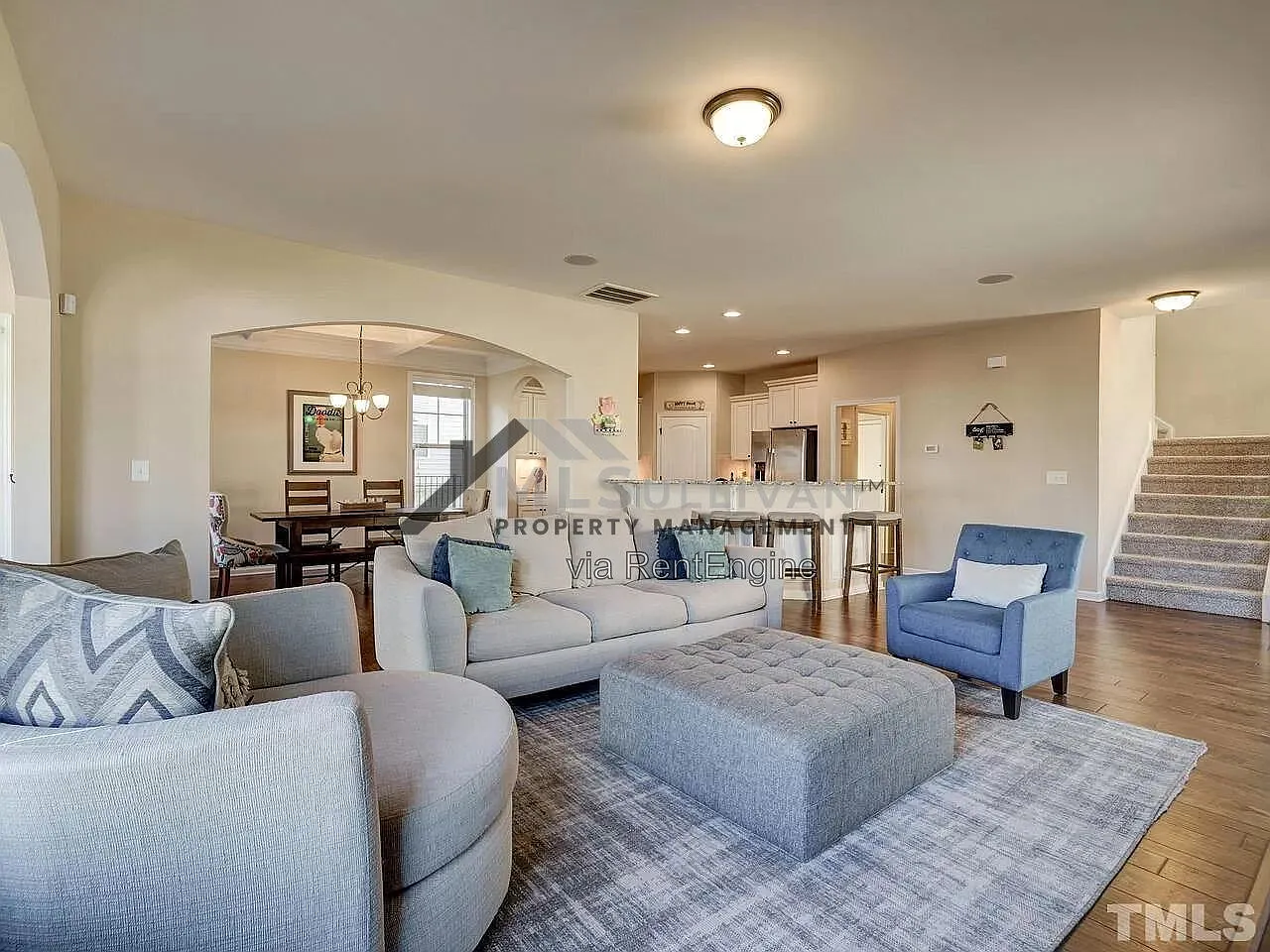 3 bed, 2.5 bath, 2461 sqft, $2,590 — Photo 4