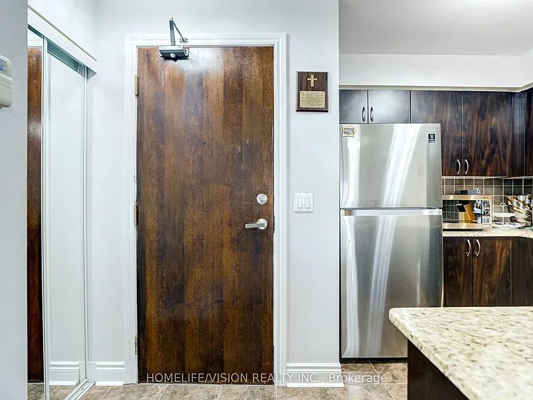 7 N Park Rd #1802 — Photo 5