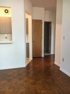 Rented by Grand & Co. | media 5