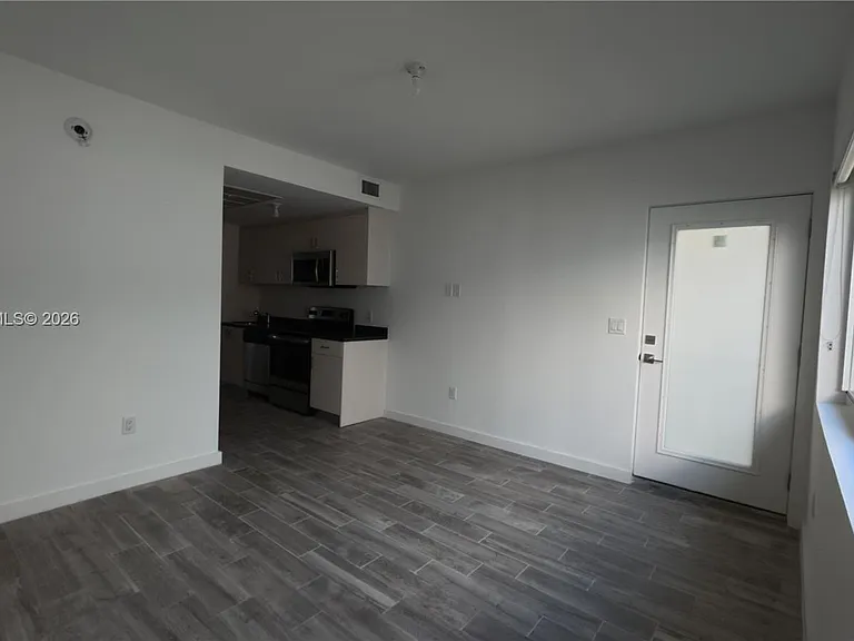 1035 Euclid Ave #25 — Photo 6