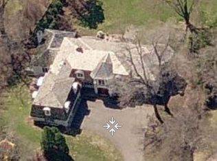 2601 Arcola Ln, Wayzata, MN 55391