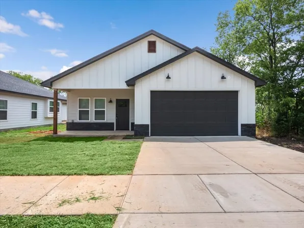 2933 Mount Horum Way, Fort Worth, TX 76105