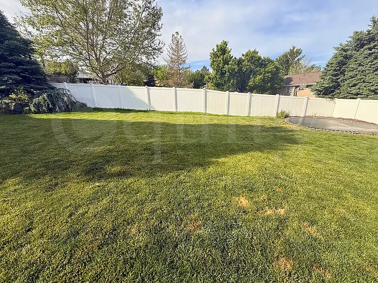 787 W Vahe St — Photo 24