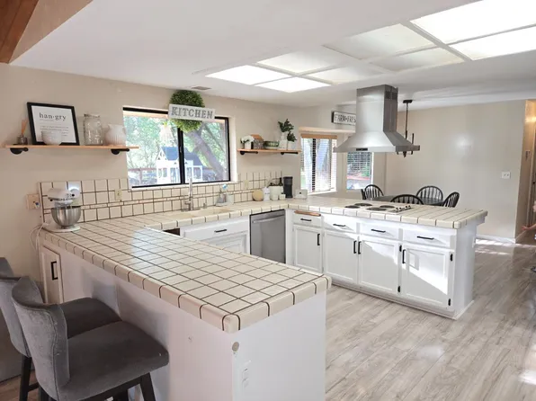 2340 Sleepy Hollow Dr, Shingle Springs, CA 95682