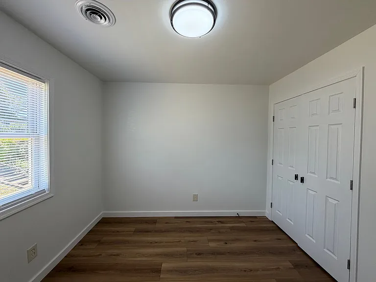 813 Ridge St — Photo 20