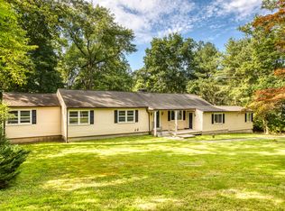 53 E Cross Rd, Stamford, CT 06907
