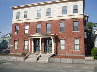 62 Newbury St APT 3, Lawrence, MA 01840