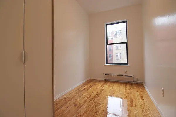 Rented by Compass | media 20