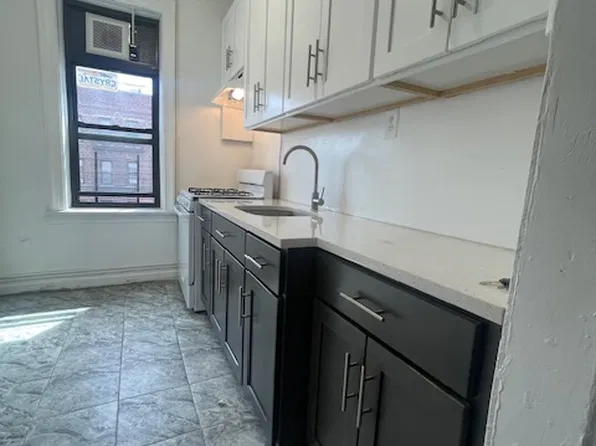 902 42nd Street image 1 of 4