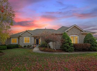 30929 River Bend Dr, Waterford, WI 53185
