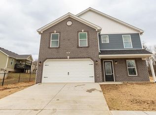 105 Apple Ct, Radcliff, KY 40160